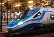 România cumpără 62 de trenuri electrice noi de la polonezi: viteză de 160km/h și Wi-fi inclus